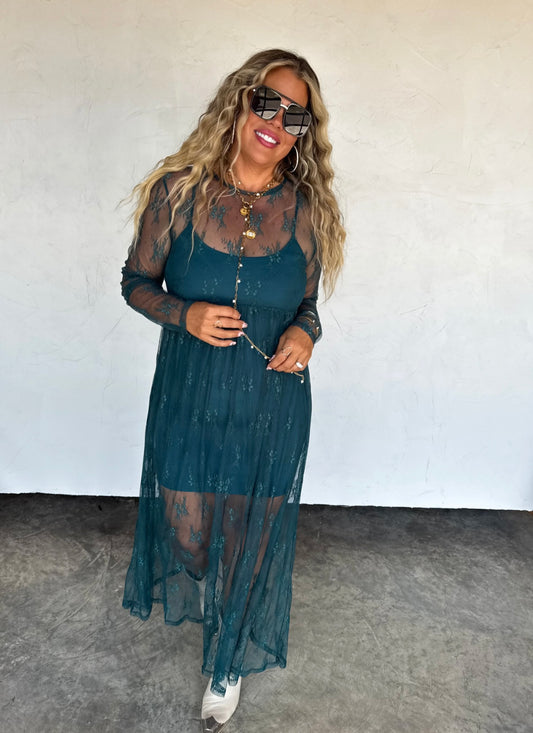 EVANGELINE LACE DRESS